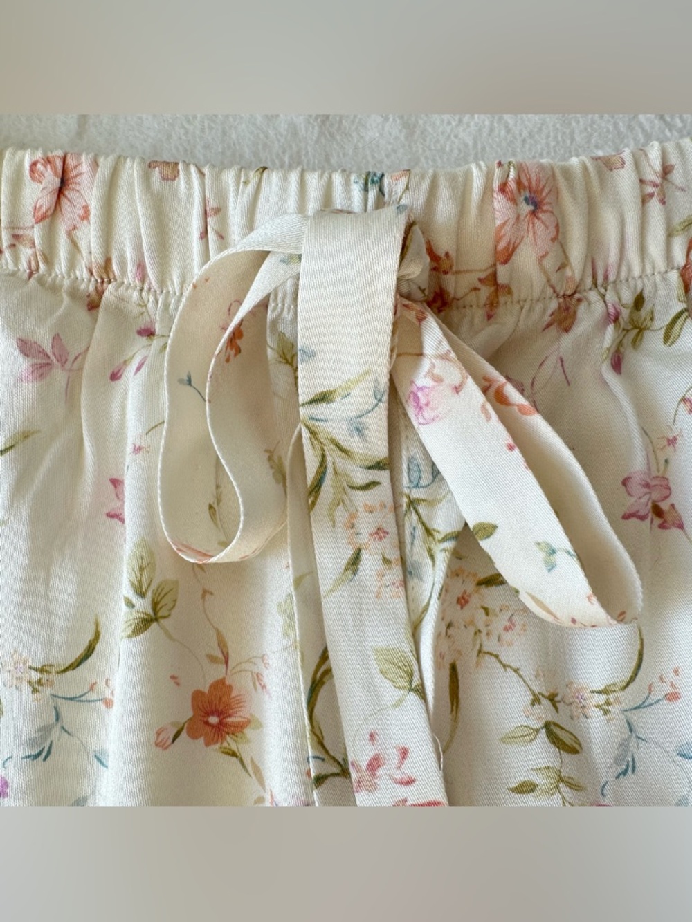 Cozyloungewear Cream Ecru Floral Shorts Pajama Set Cottagecore Cute Whimsy Gram - Picture 15 of 16
